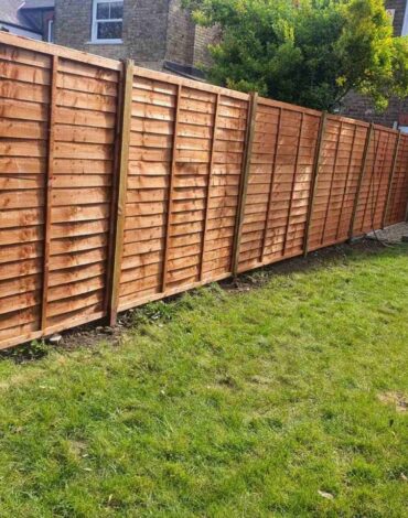 fence installation in Finchley Central