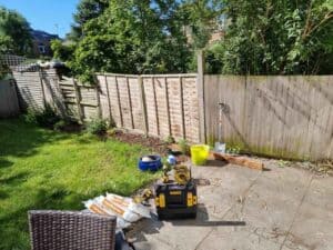 fence installation cost East Finchley