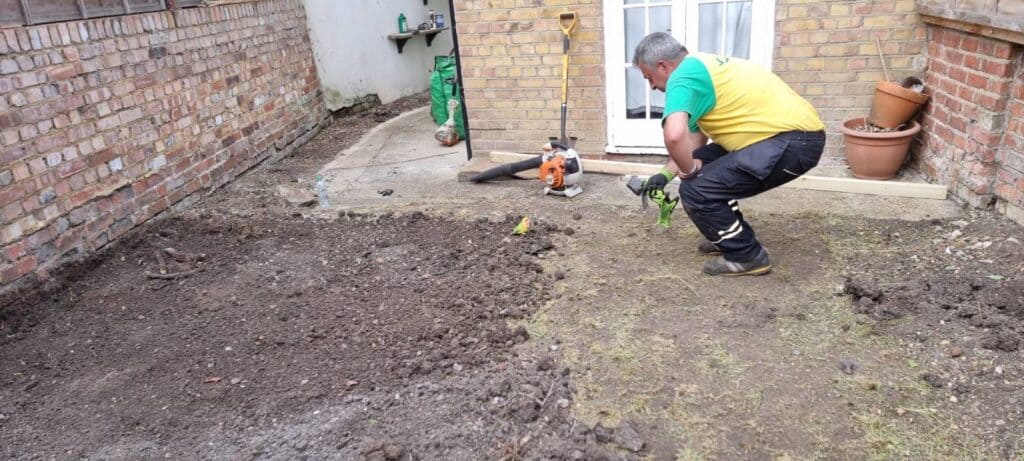 decking installers near me Holloway N7