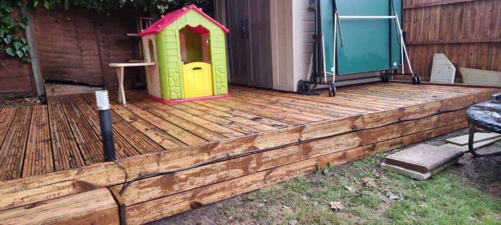 Decking repair Finchley N3