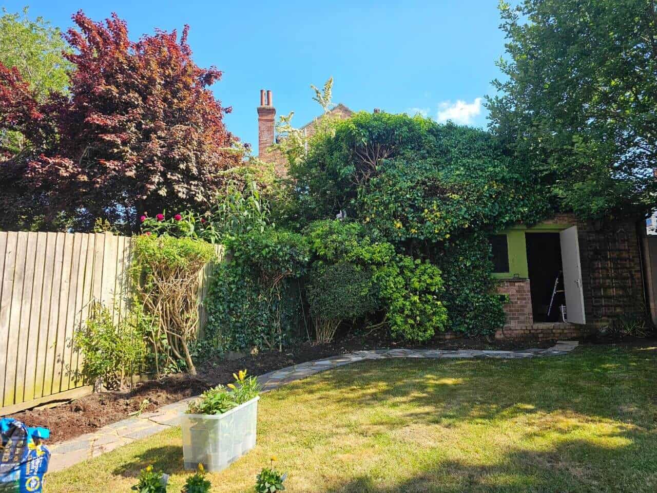 landlord gardening service Finchley N3